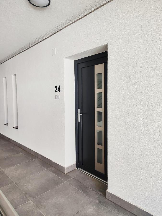 Royal Liberty Apartment Keszthely Zewnętrze zdjęcie