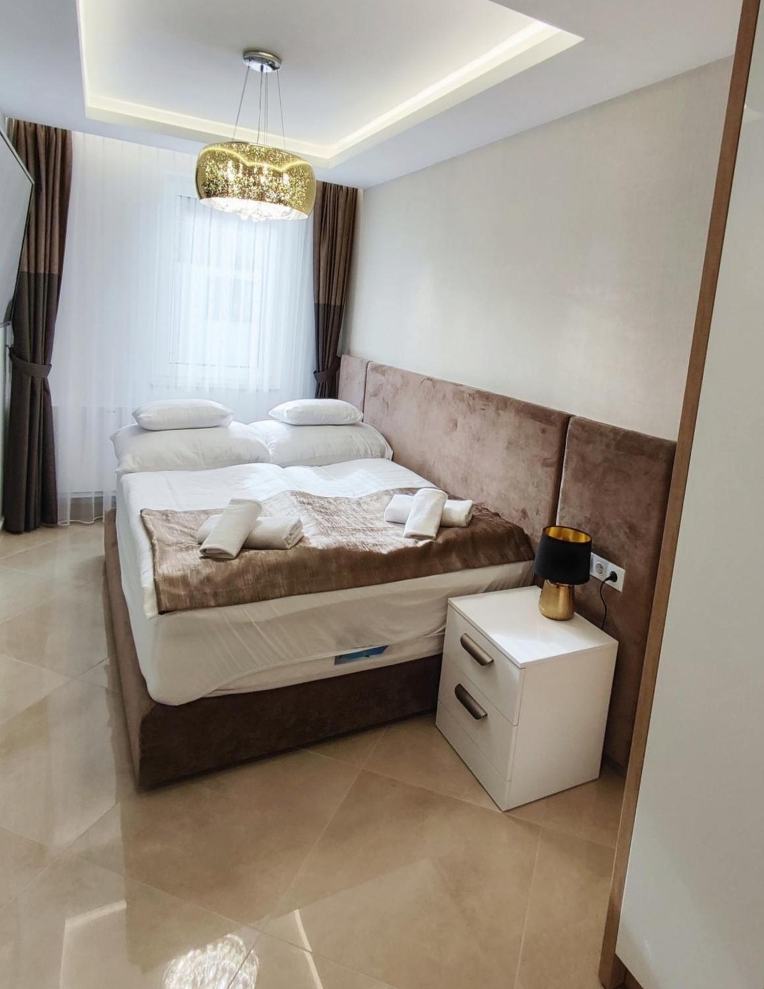 Royal Liberty Apartment Keszthely Zewnętrze zdjęcie