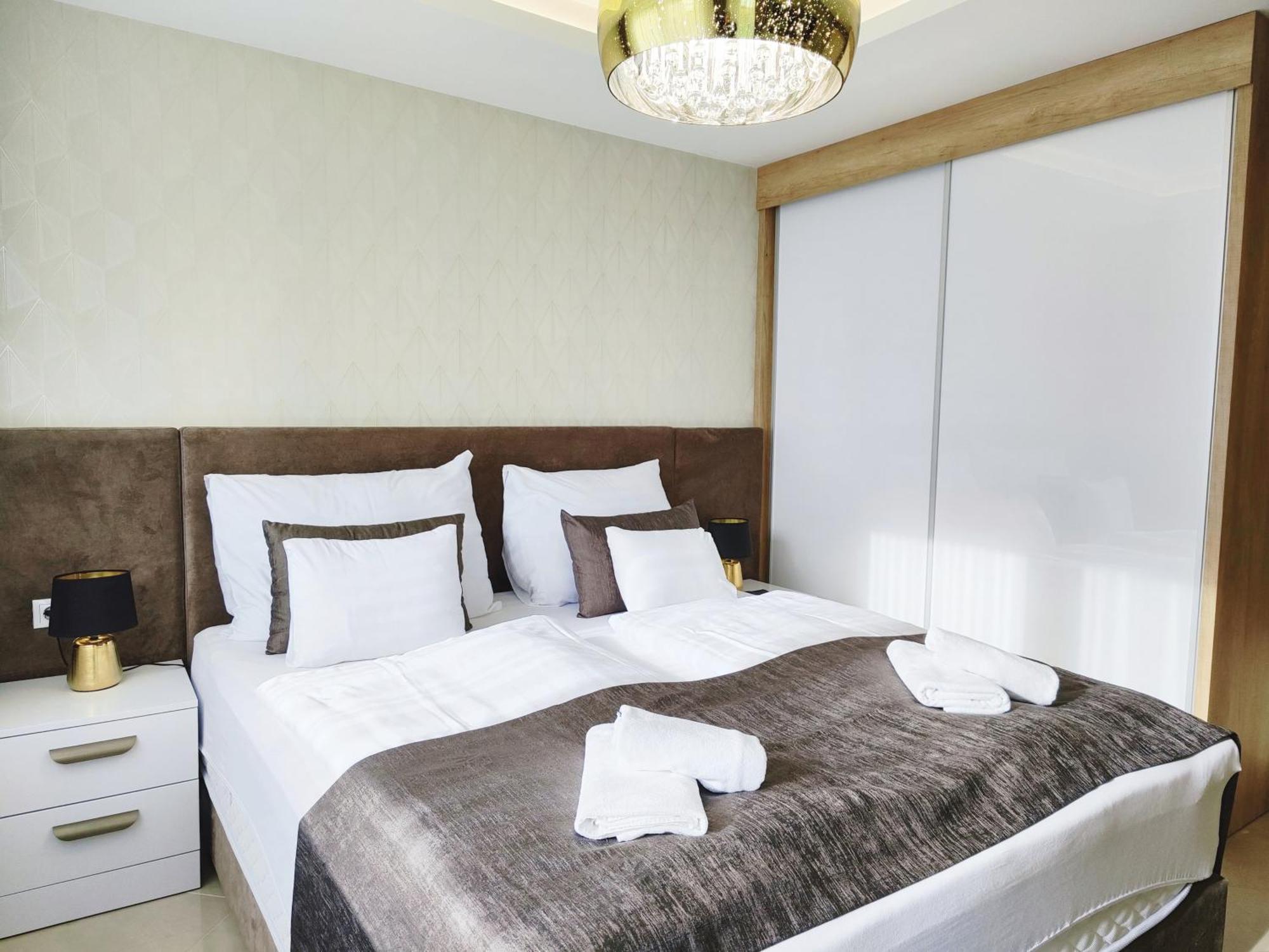 Royal Liberty Apartment Keszthely Zewnętrze zdjęcie